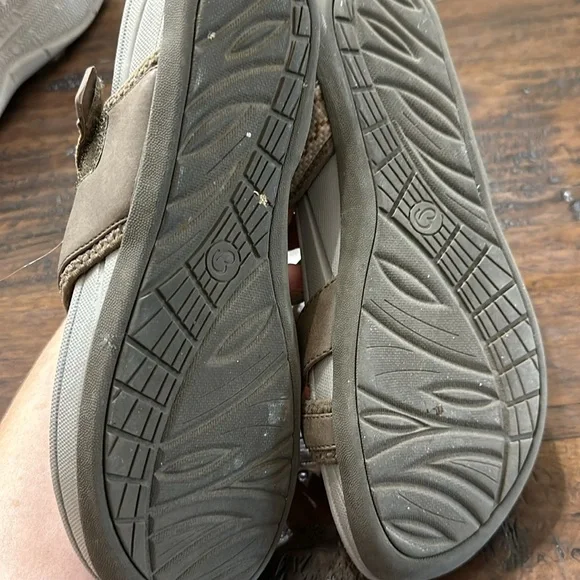 Baretraps women’s size 11 sandals - Picture 4 of 6